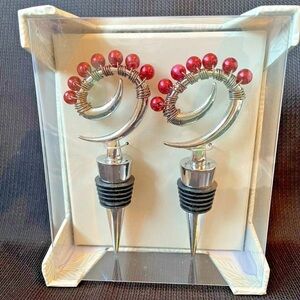 Wine Stopper Set Wild Eye Designs Metal Stopper Red Beads Set of 2 New in Box